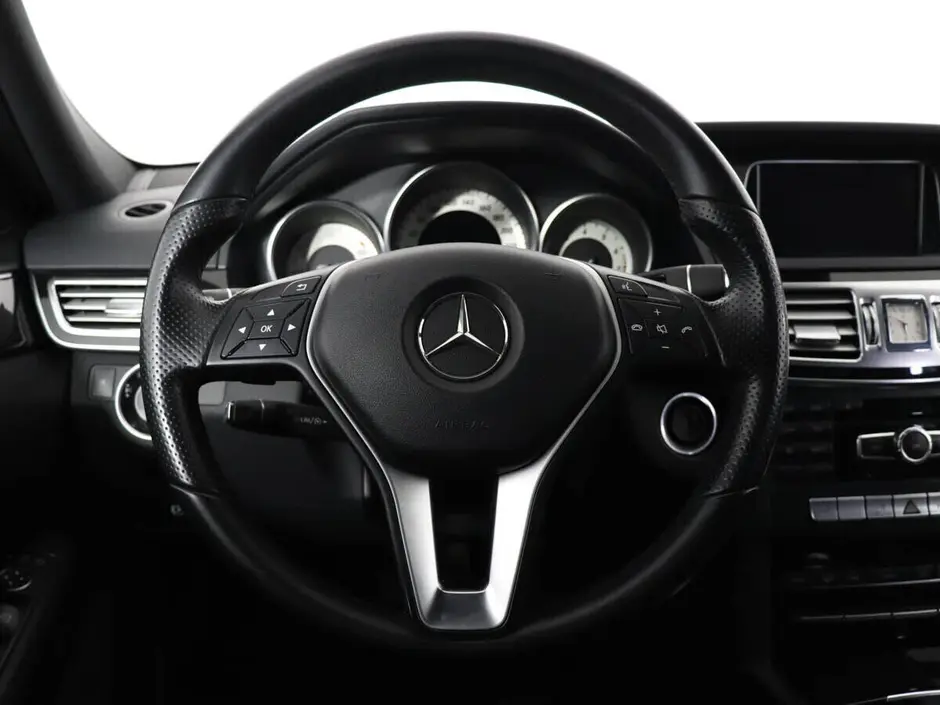 Mercedes-Benz E-Класс, 2013 г.