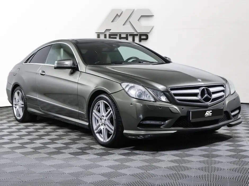 Mercedes-Benz E-Класс, 2011 г.