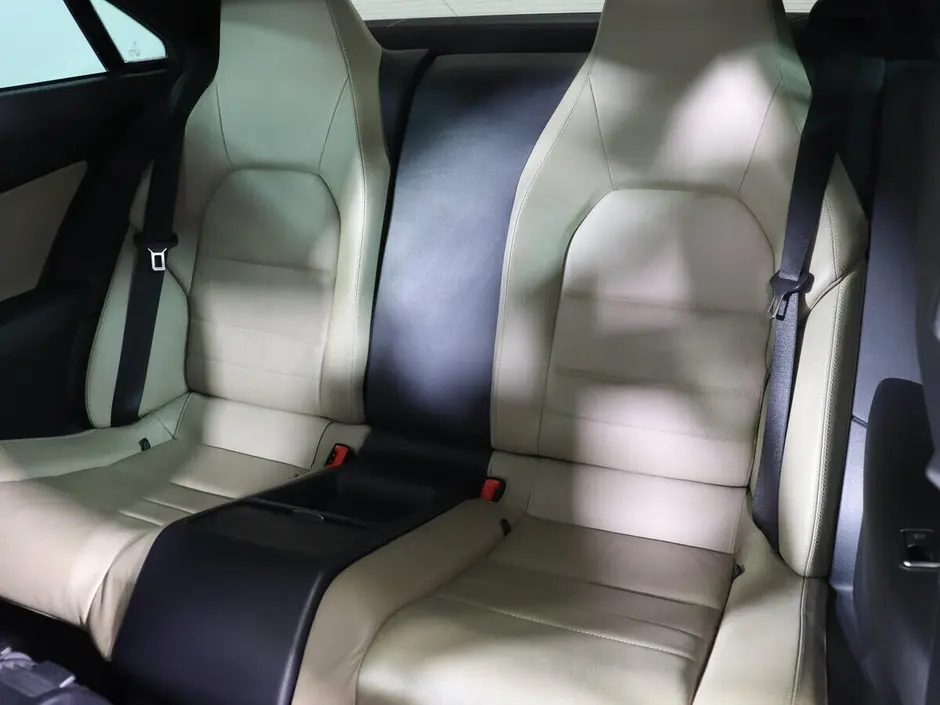 Mercedes-Benz E-Класс, 2011 г.