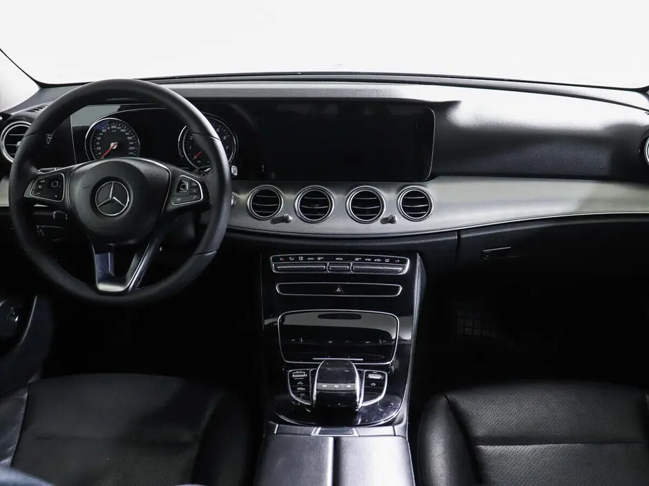 Mercedes-Benz E-Класс, 2016 г.