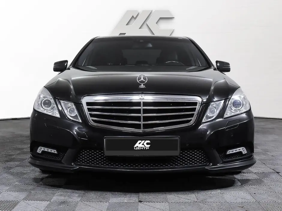 Mercedes-Benz E-Класс, 2011 г.