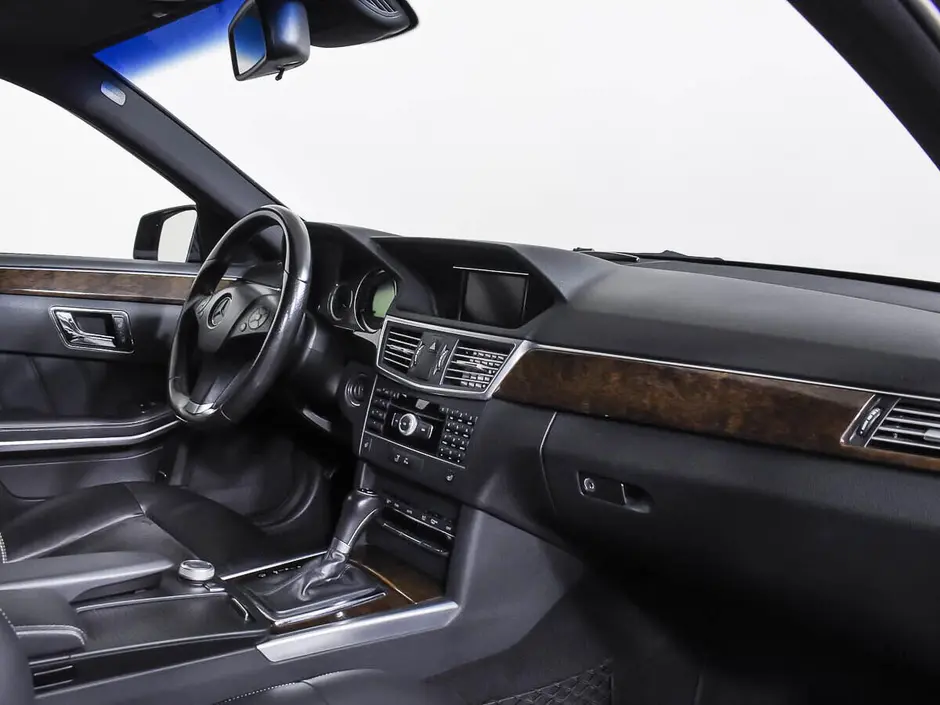 Mercedes-Benz E-Класс, 2011 г.