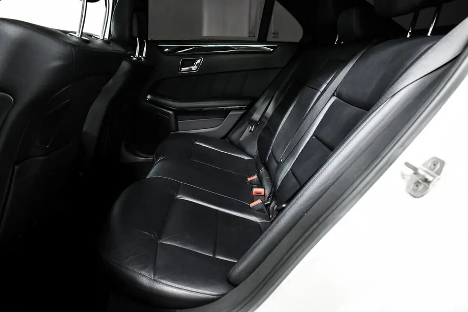 Mercedes-Benz E-Класс, 2011 г.