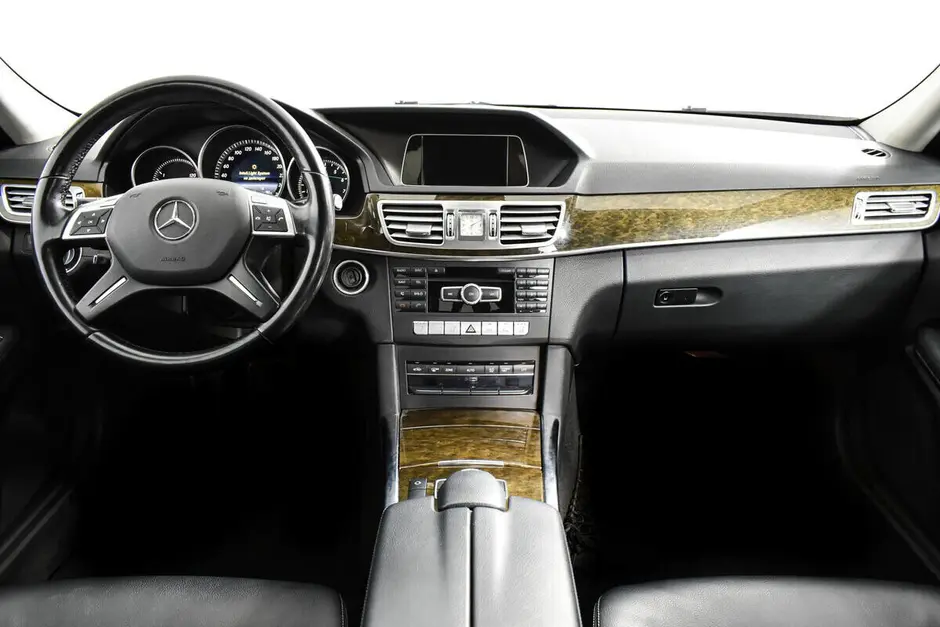 Mercedes-Benz E-Класс, 2013 г.