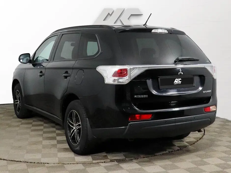 Mitsubishi Outlander, 2013 г.