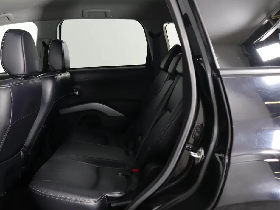 Mitsubishi Outlander, 2011 г.