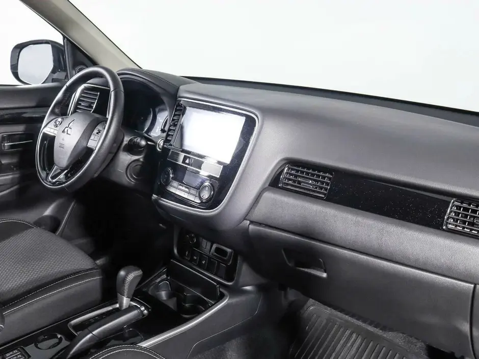 Mitsubishi Outlander, 2019 г.