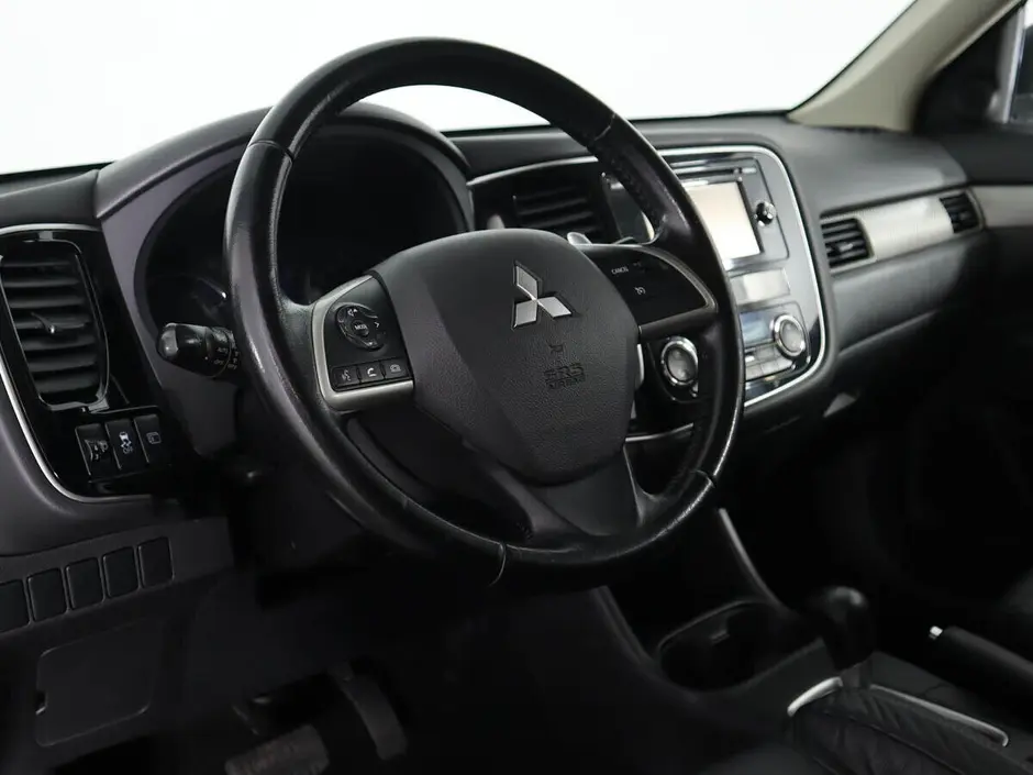 Mitsubishi Outlander, 2014 г.