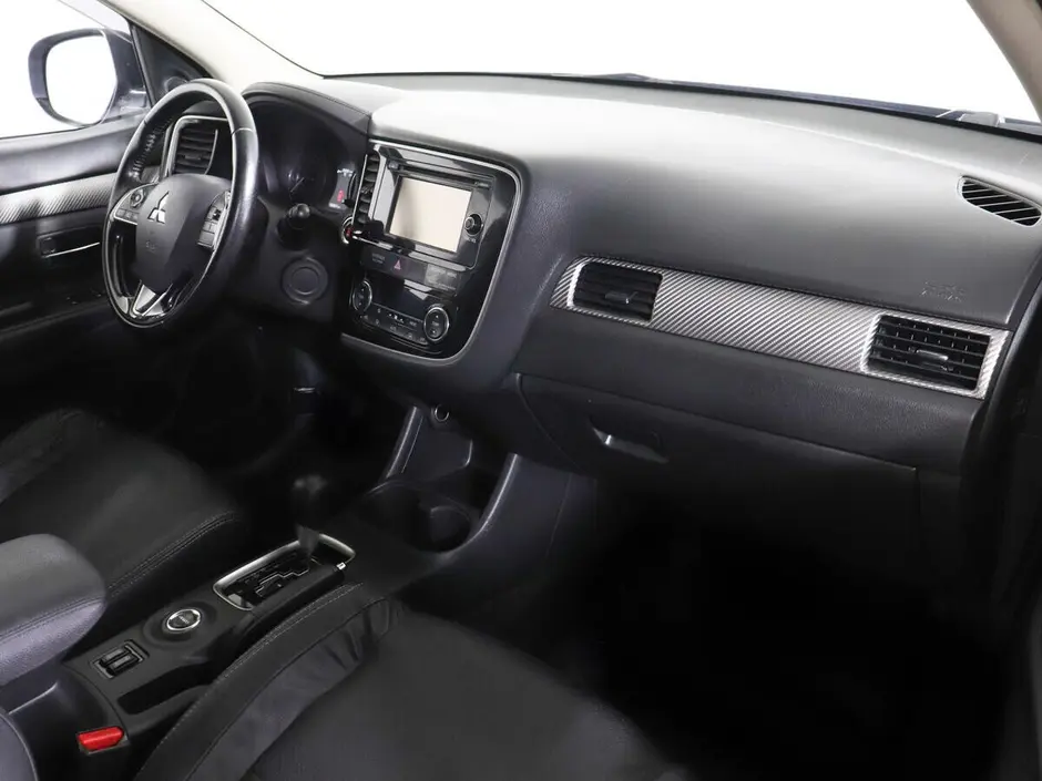 Mitsubishi Outlander, 2015 г.