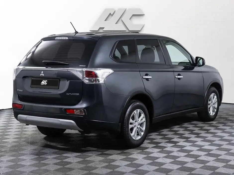 Mitsubishi Outlander, 2014 г.