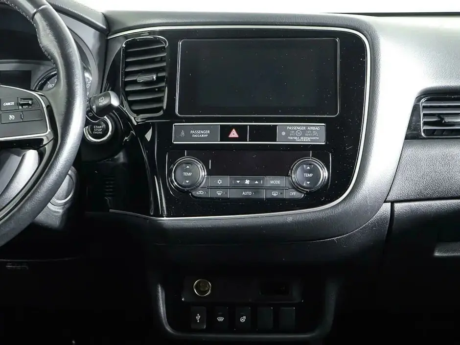 Mitsubishi Outlander, 2019 г.