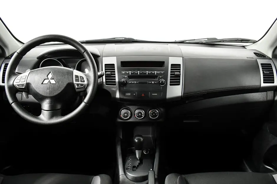 Mitsubishi Outlander, 2010 г.