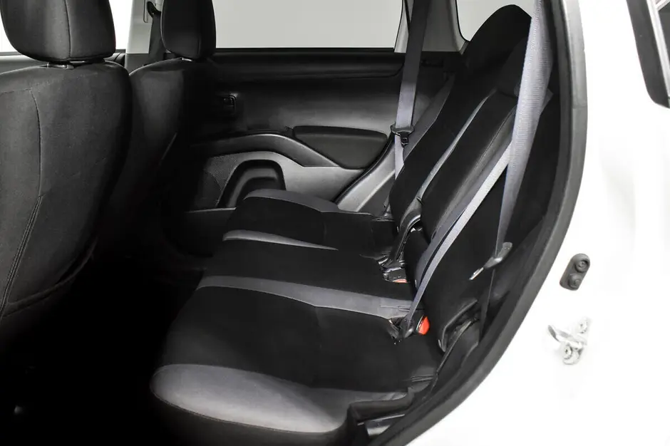 Mitsubishi Outlander, 2010 г.