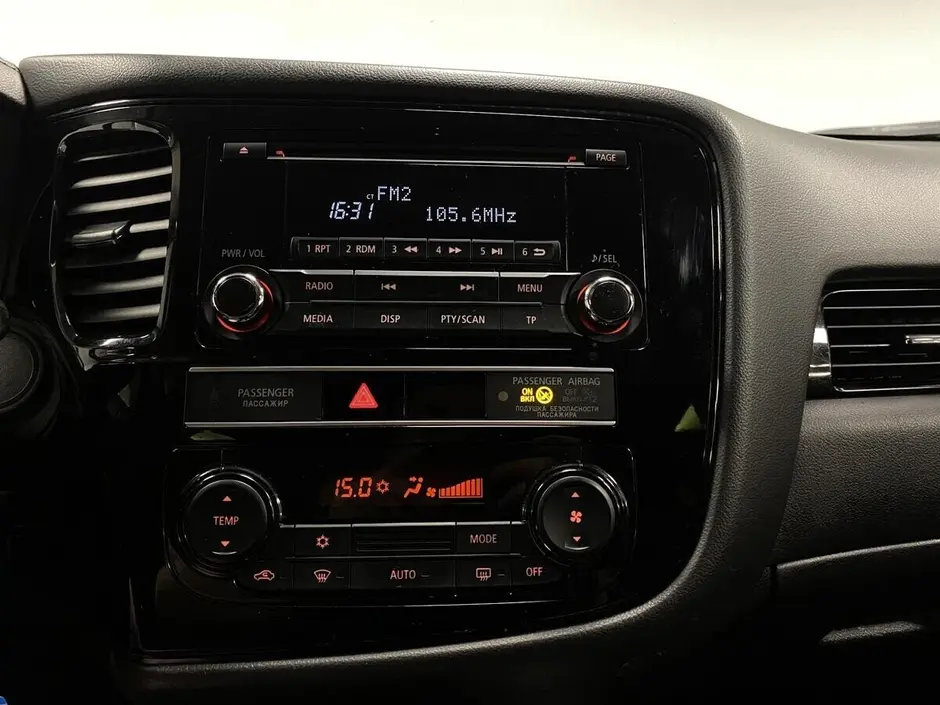 Mitsubishi Outlander, 2020 г.