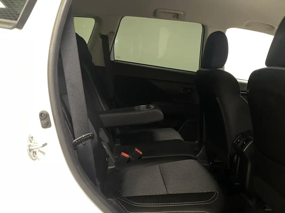 Mitsubishi Outlander, 2020 г.