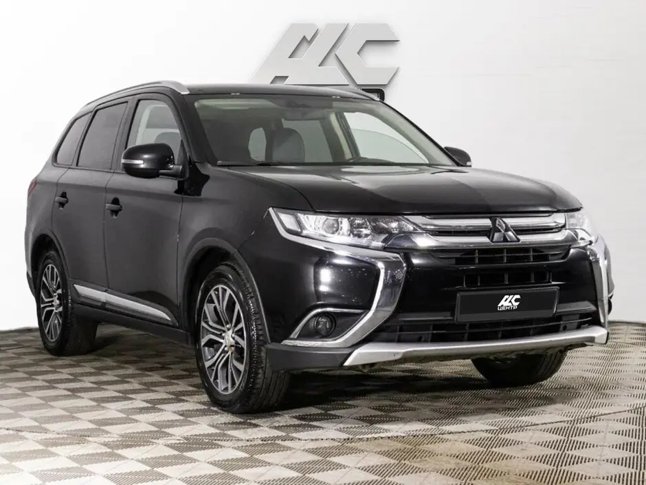 Mitsubishi Outlander, 2016 г.
