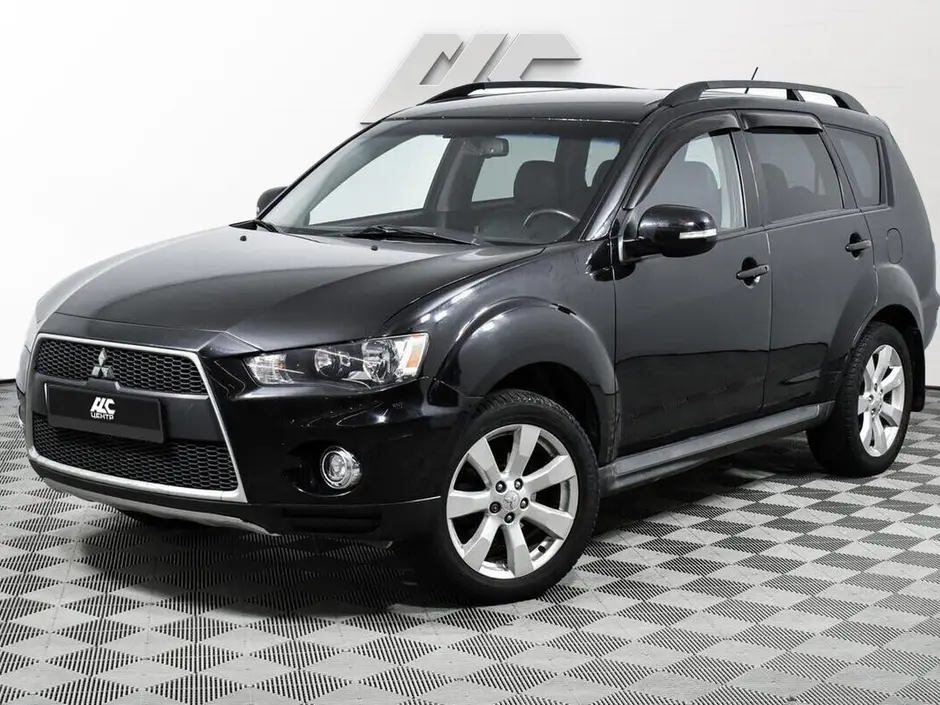 Mitsubishi Outlander, 2012 г.