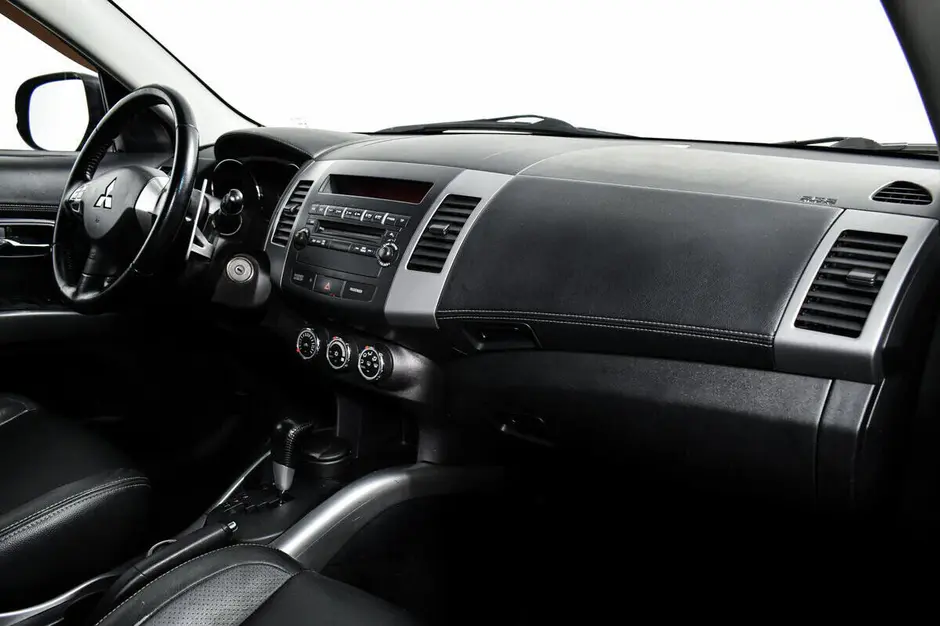 Mitsubishi Outlander, 2012 г.