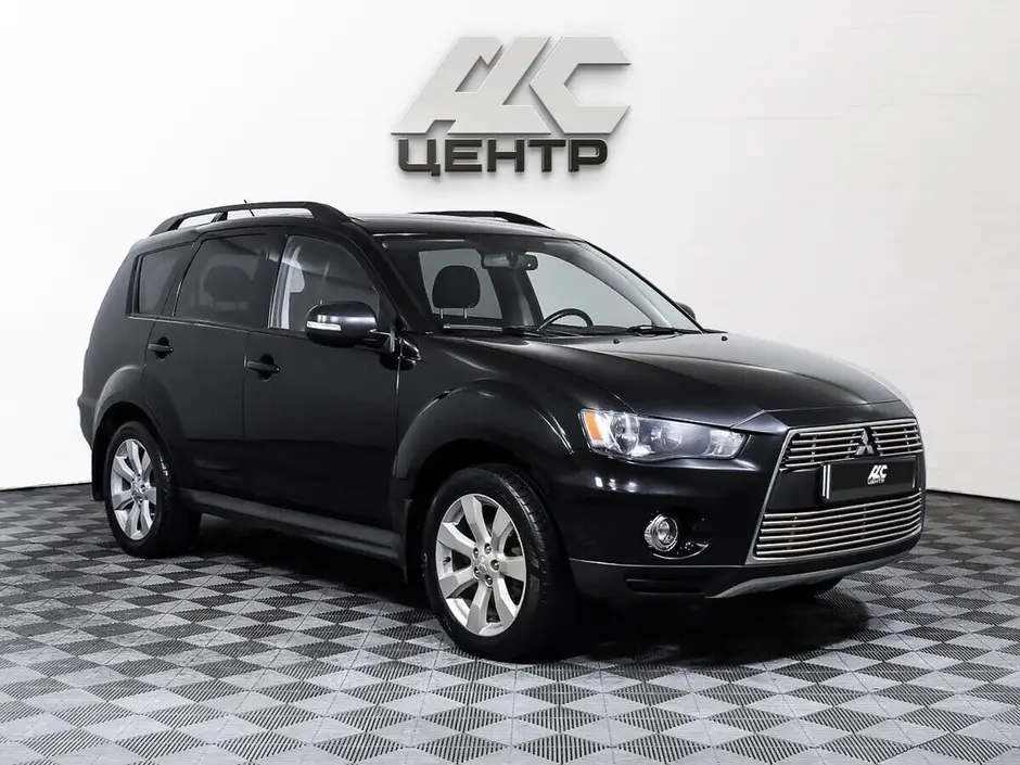 Mitsubishi Outlander, 2012 г.