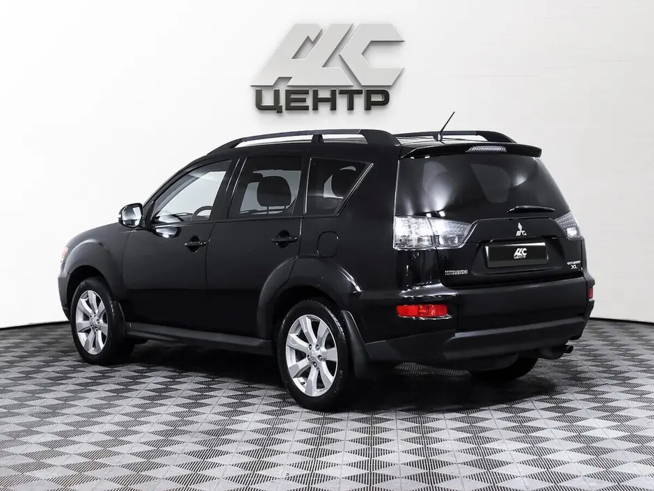 Mitsubishi Outlander, 2012 г.