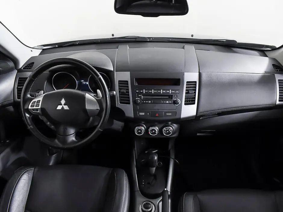 Mitsubishi Outlander, 2012 г.