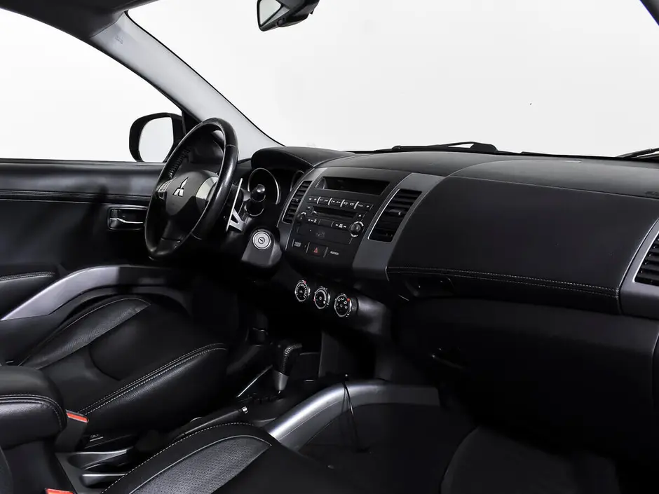 Mitsubishi Outlander, 2012 г.