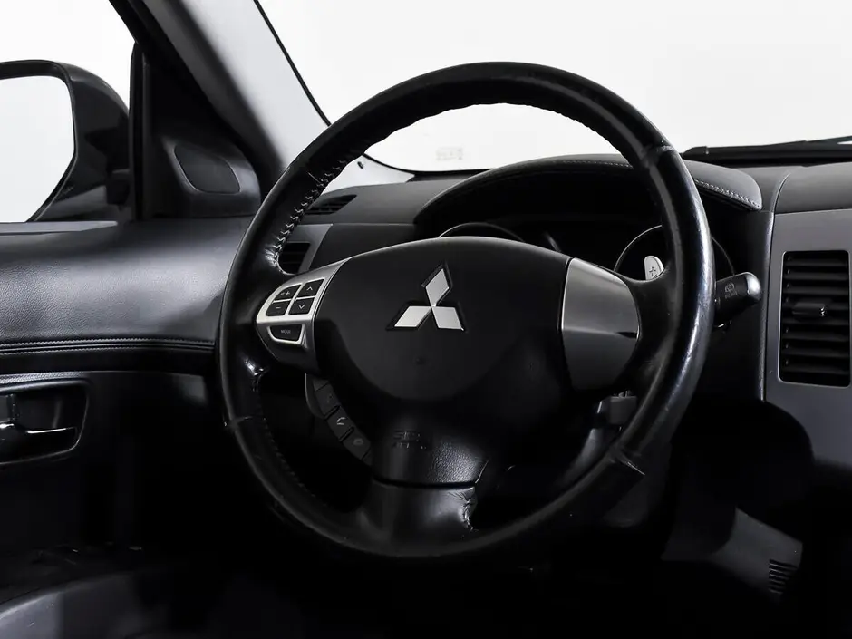 Mitsubishi Outlander, 2012 г.