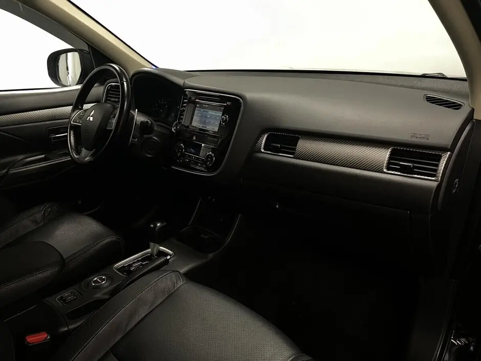 Mitsubishi Outlander, 2014 г.