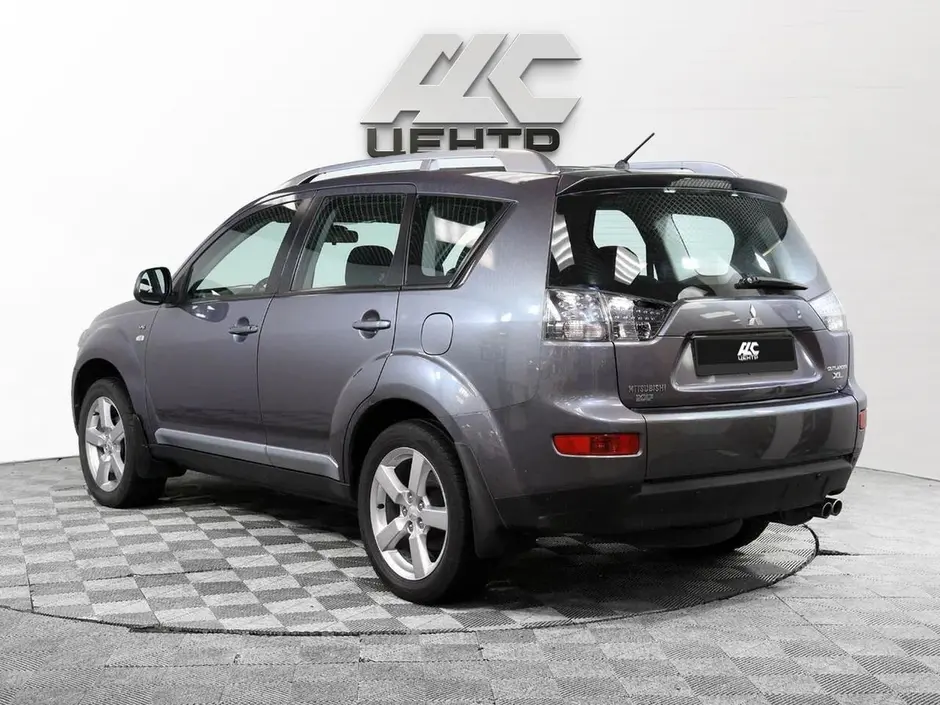Mitsubishi Outlander, 2008 г.