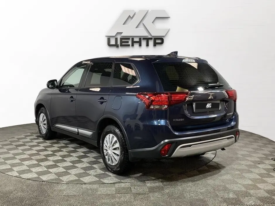 Mitsubishi Outlander, 2019 г.