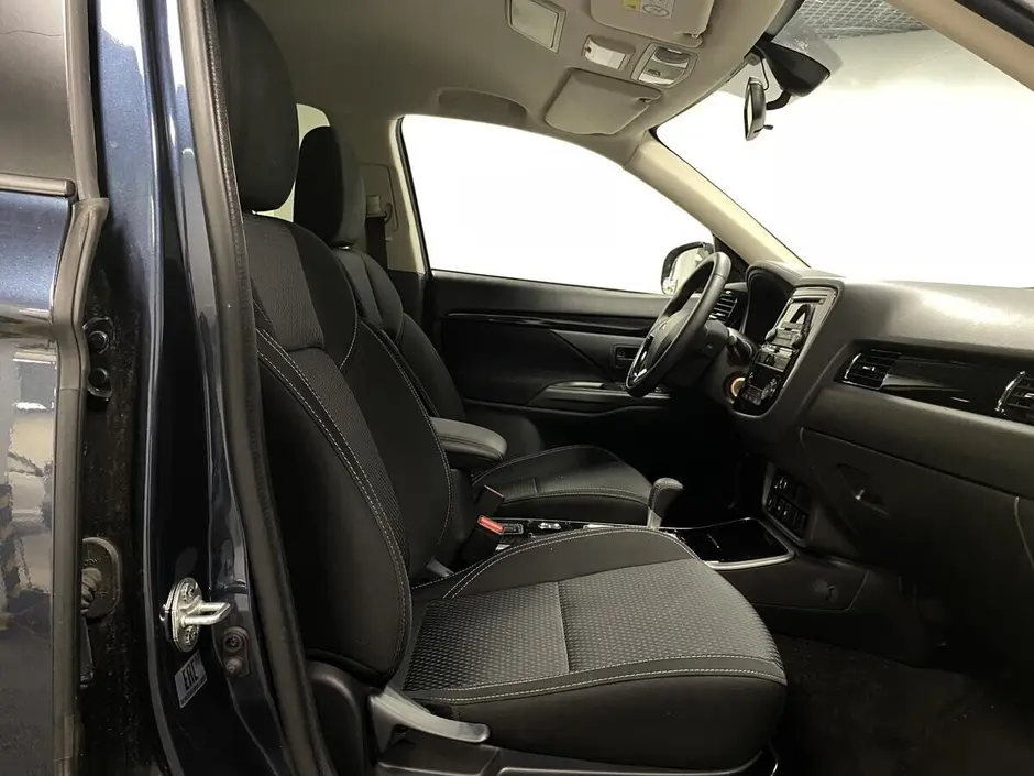 Mitsubishi Outlander, 2019 г.