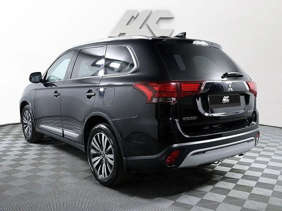 Mitsubishi Outlander, 2019 г.