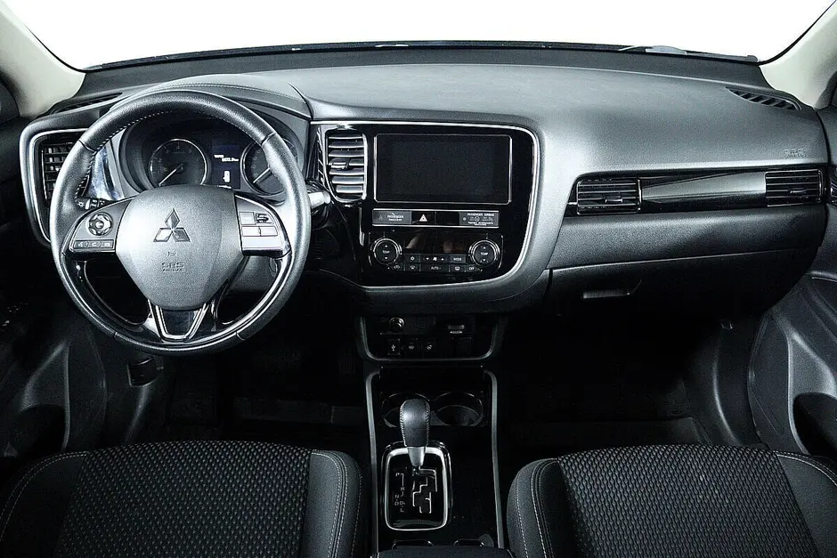 Mitsubishi Outlander, 2019 г.