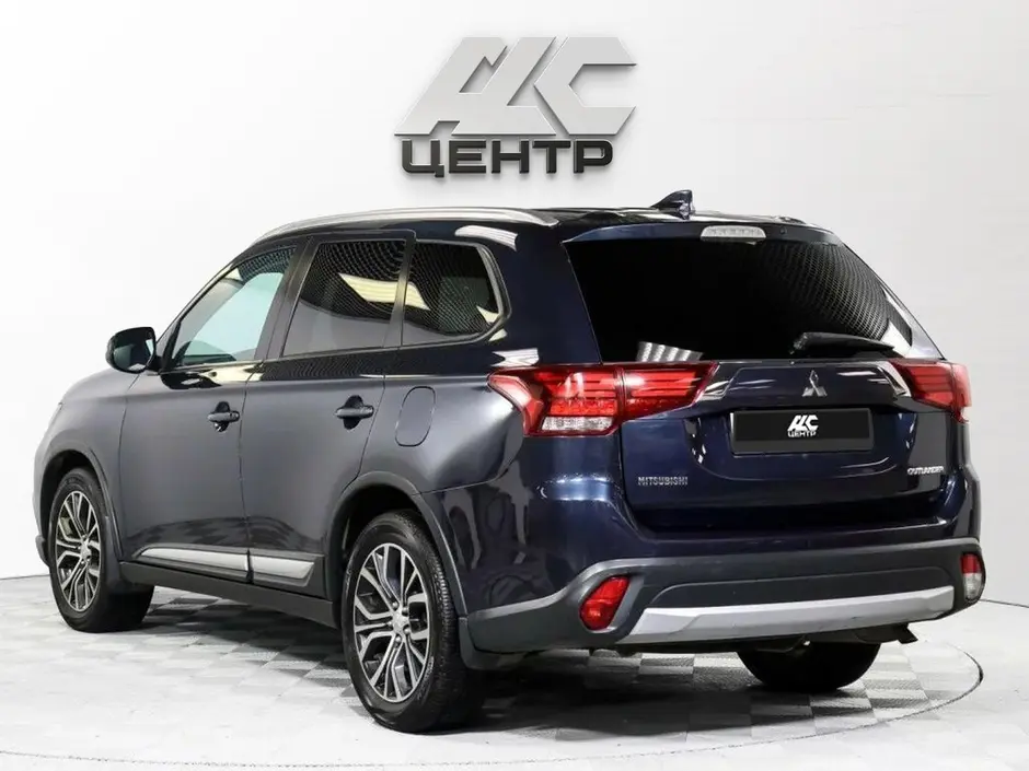 Mitsubishi Outlander, 2017 г.