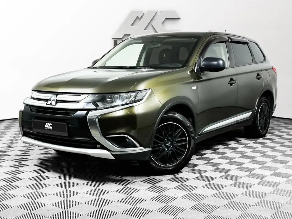 Mitsubishi Outlander, 2016 г.