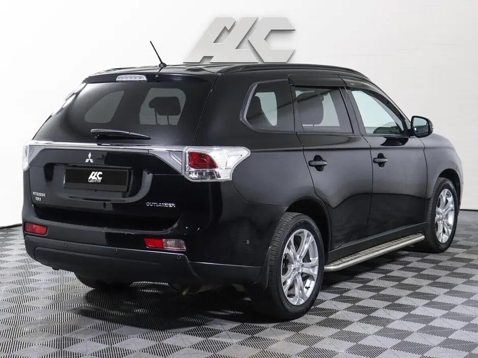 Mitsubishi Outlander, 2012 г.