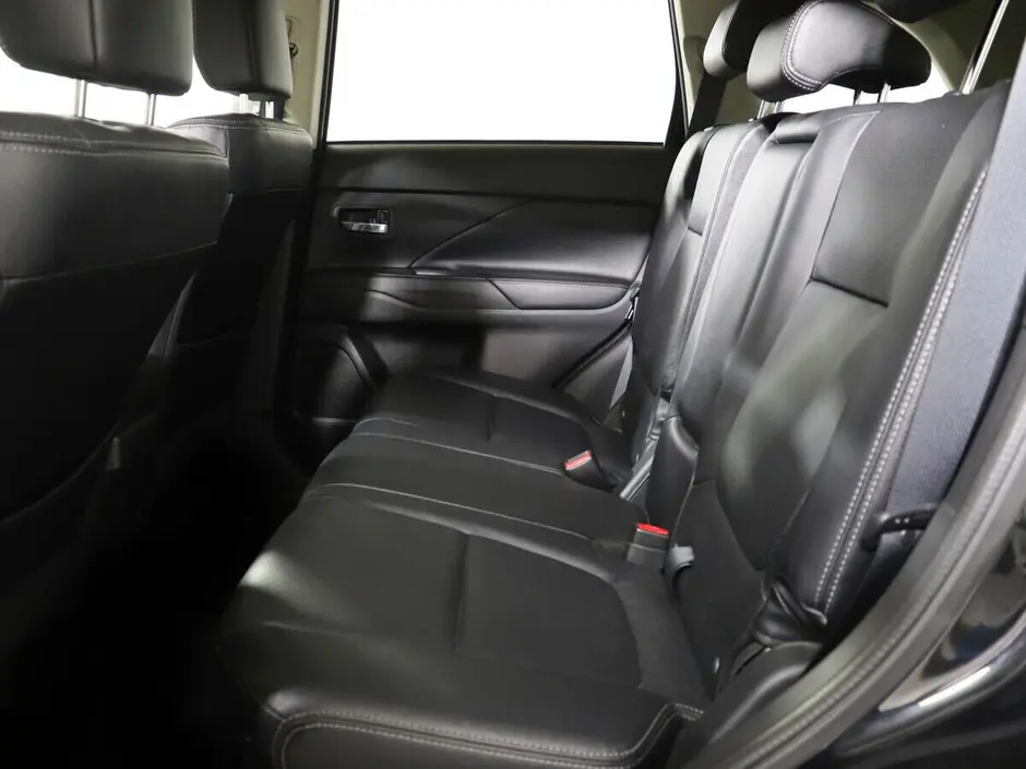 Mitsubishi Outlander, 2012 г.