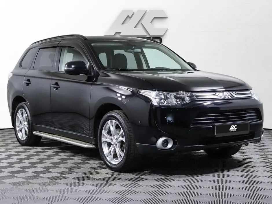 Mitsubishi Outlander, 2012 г.