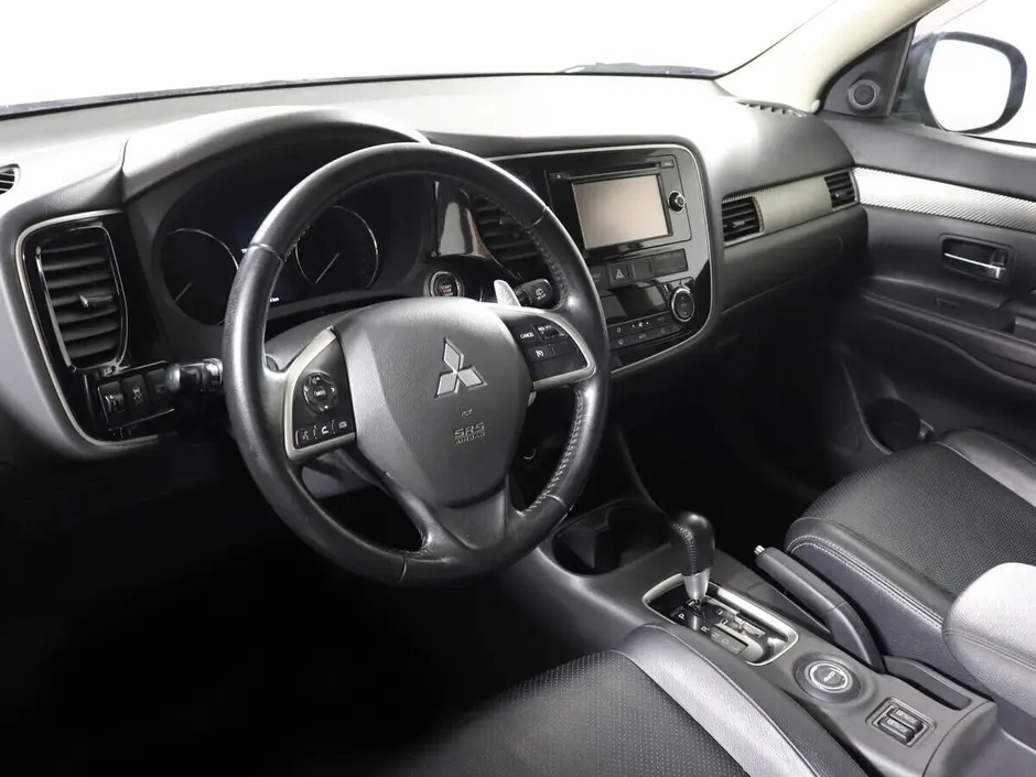 Mitsubishi Outlander, 2012 г.