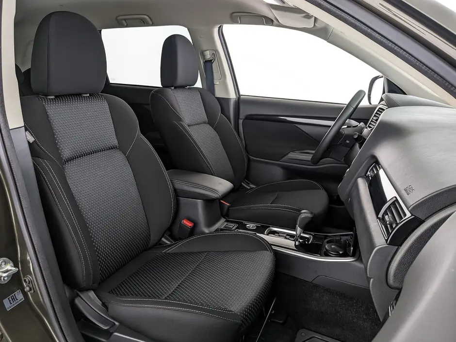 Mitsubishi Outlander, 2016 г.