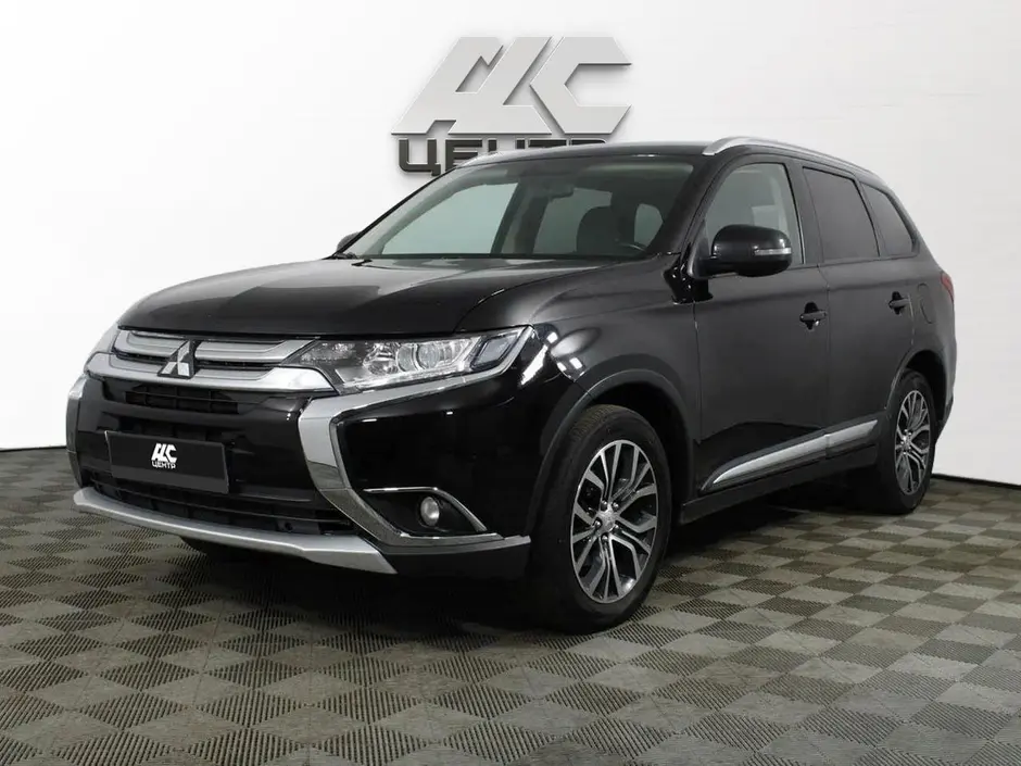 Mitsubishi Outlander, 2017 г.