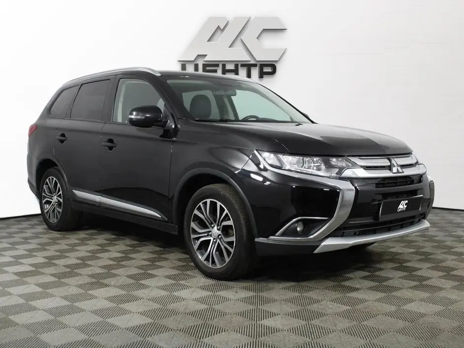 Mitsubishi Outlander, 2017 г.
