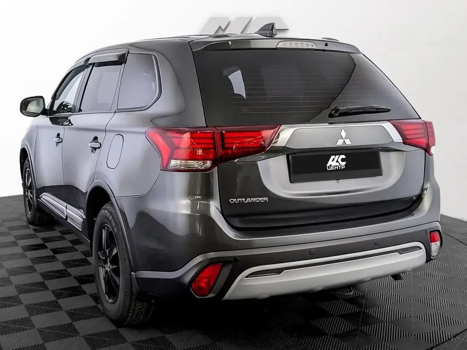 Mitsubishi Outlander, 2018 г.