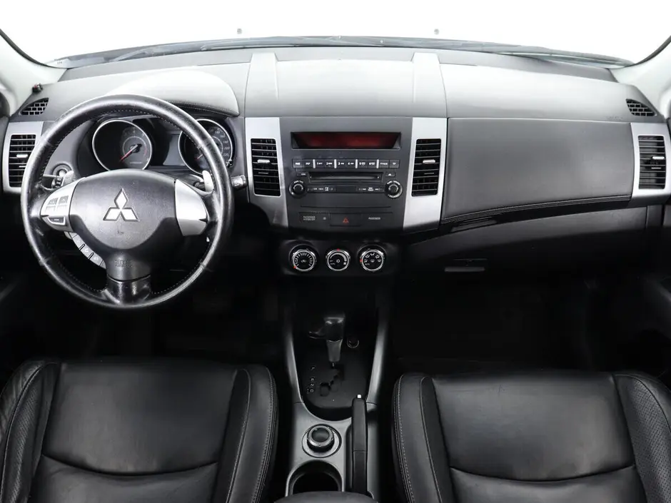 Mitsubishi Outlander, 2010 г.