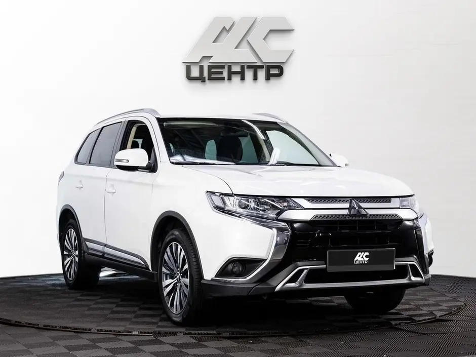 Mitsubishi Outlander, 2018 г.