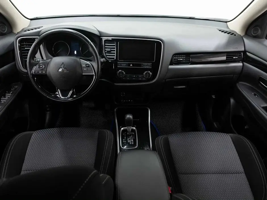 Mitsubishi Outlander, 2018 г.