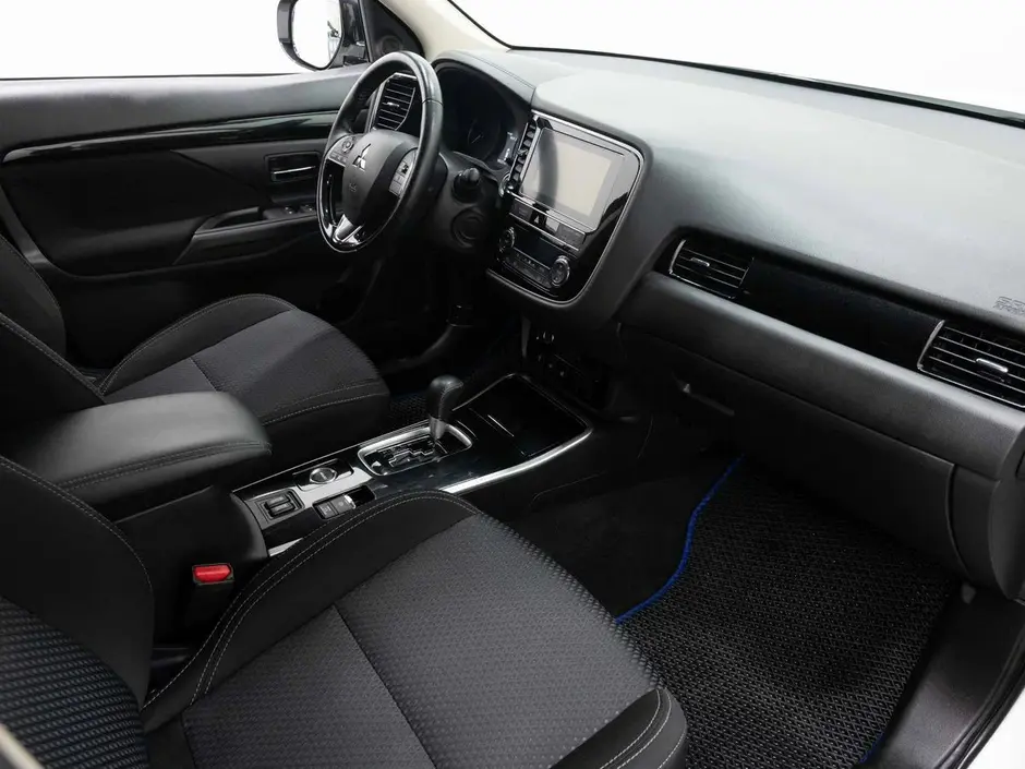 Mitsubishi Outlander, 2018 г.