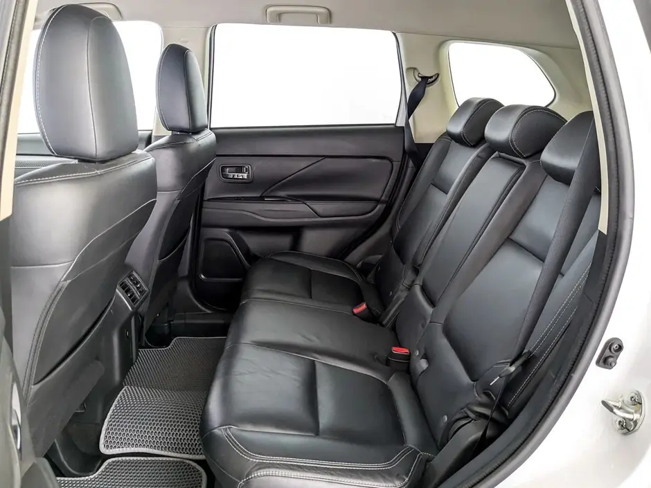 Mitsubishi Outlander, 2019 г.