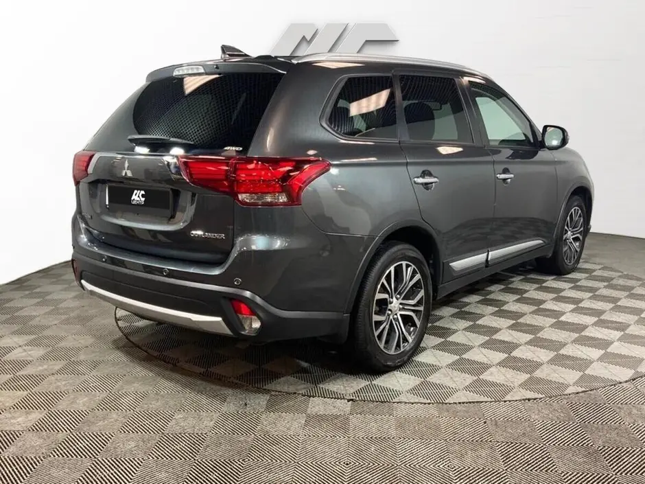 Mitsubishi Outlander, 2018 г.