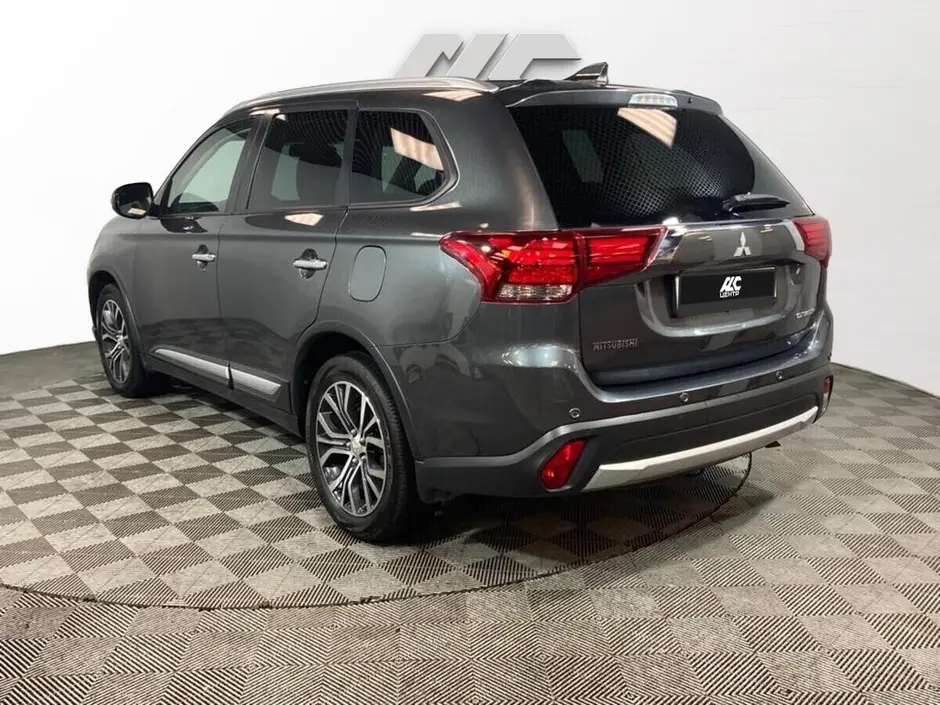 Mitsubishi Outlander, 2018 г.